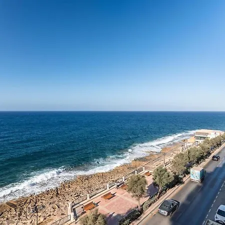 Apartment Sea Front - Spacious - Beautiful *