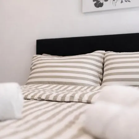 Sea Front - Spacious - Beautiful 아파트