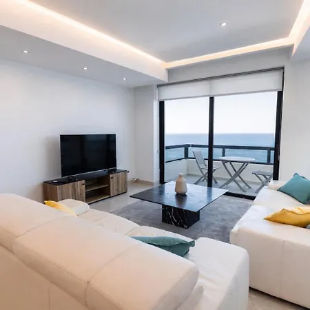 아파트 Sea Front - Spacious - Beautiful *