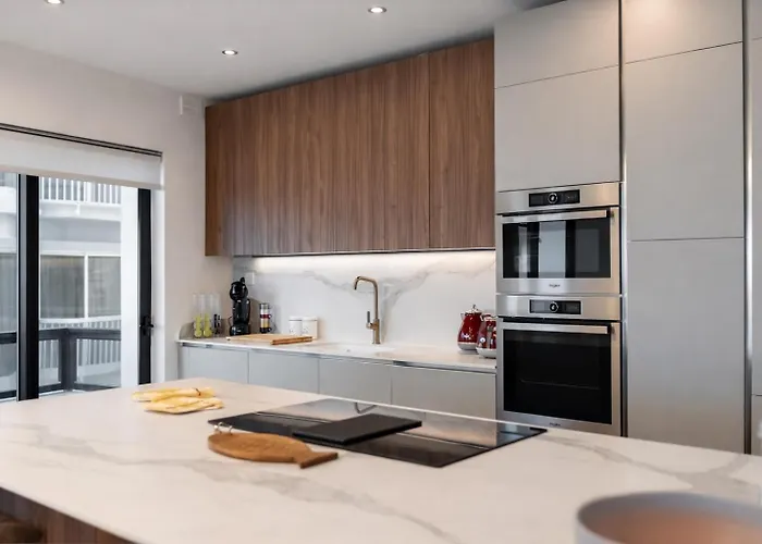 Sea Front - Spacious - Beautiful