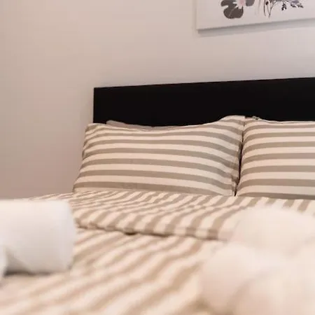 Sea Front - Spacious - Beautiful *