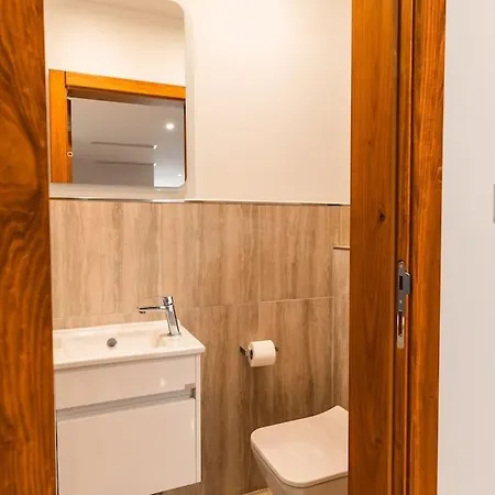 Lejlighed Sea Front - Spacious - Beautiful Sliema