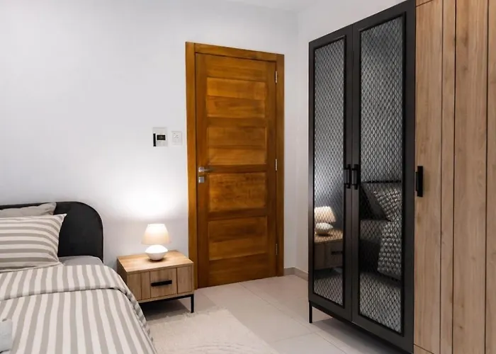 Sea Front - Spacious - Beautiful *