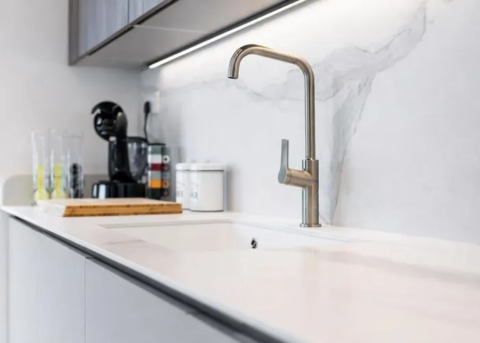 Sea Front - Spacious - Beautiful