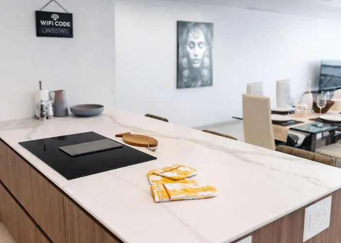 Sea Front - Spacious - Beautiful Apartman *