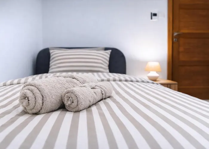 Sea Front - Spacious - Beautiful * Sliema